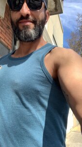 Public od Calientesensible  3 snímek