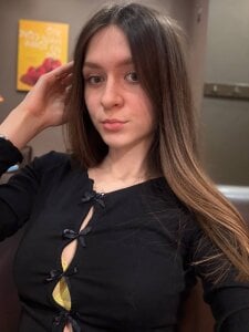 MinaMancilla gorgeous Pic 5