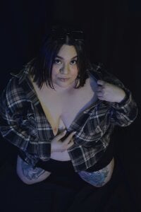 tiffany_laurens photoshoot Pic 8