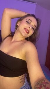 HarleyQueen666 Chill night Pic 2