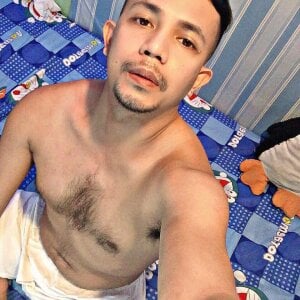 hotcumboi69 Public Hình 2