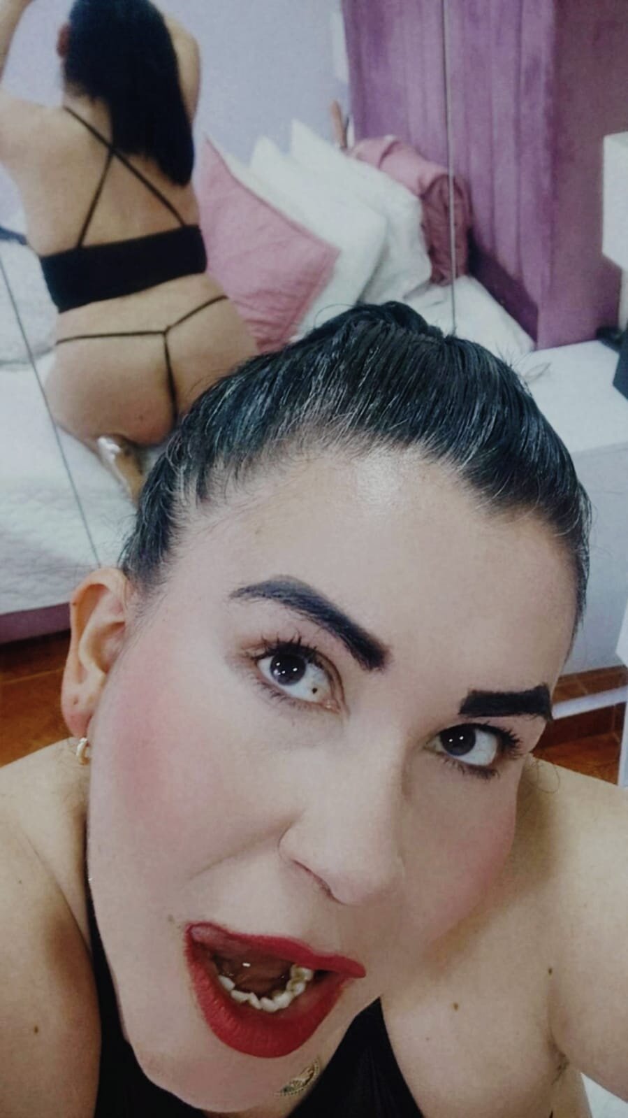 Foto em tendência de AriannaAdames 1849