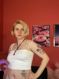 Alice_Maurik Public Pic 5