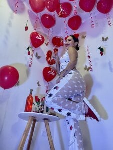 Lulu_Monroe Day valentine’s💖💞❣️  3টি ছবি