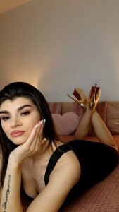 HotStufsxx Public Pic