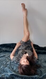 Sultry-Selene Public  7টি ছবি