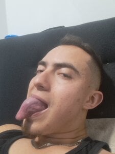 Mysunshine_ My tongue in your hole 👅 Foto 3