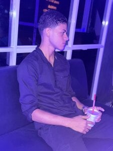 deivid_bigcock1 Hi hi Pic 3