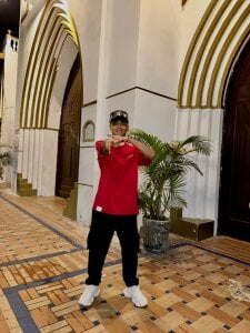 Resting de Jacob_606  2 Imagens