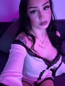 LorenaAmiraa Public Immagine  6