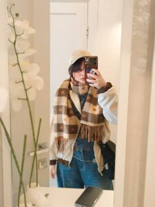 BelenHunkinsPublic图片 2