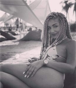 Julia_C Public Poză 2