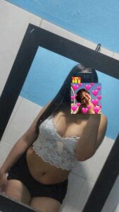 SEXXXXHORNY69_ CORALINE Foto 6