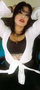 Aurora_sanchess black and white 🖤🤍 Kuva 6