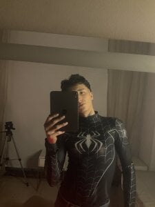 derek_devil24 Public Pic 2