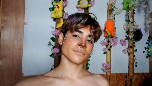 sweetness and flirtation de Leo_Glow  3 photos