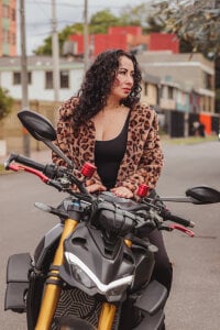 SamanthaAntolin Motorcyclist girl 🏍 Pic 9