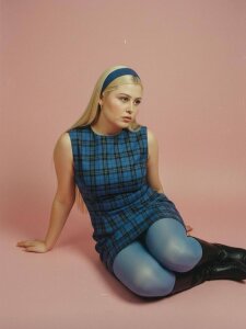 Amandacuteee kullanıcısının The Red Wig Diaries albümü -  fotoğraf