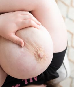 sweaterdestroyers Breasts and cock টি ছবি