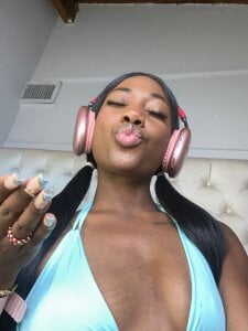 candy__ebonyのcoquetteeの 2枚の写真