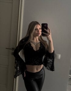 ZofiaPantano A little more of me😊 slika 2