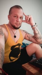 Brujo24 Public Pic 3