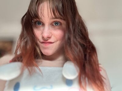 DoseOfDaisy Public Pic 2