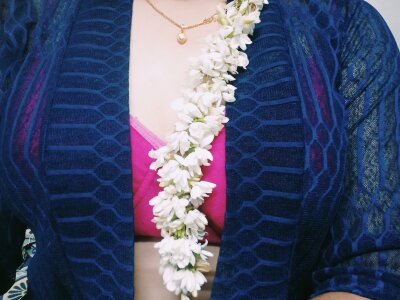 Meghanahyd Public Hình 5