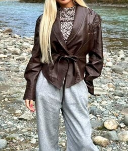 Pussyinpublic Public Pic 3