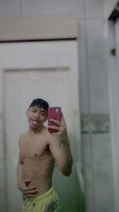 usersweet Public Pic 2