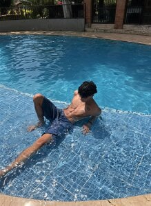 JamesDreams In the pool Foto 2