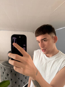 Stickramirezzc😈图片 9