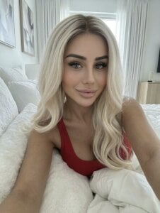 ZyraGoddes Let’s make today fun together 圖片