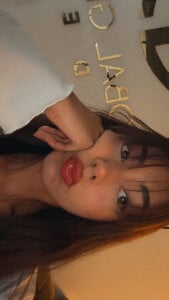 laylasaenz La Primera Mirada Pic 4