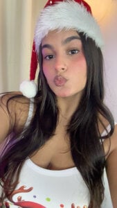 Abby_Raschell Could it be that you are on my list of good boy? 😈🤍 Pic 2