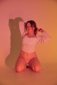 Lina_GlowPure Aura Bild