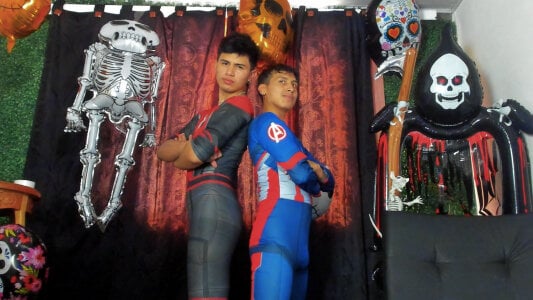 spicy_adonhis 🔥Heroes by day… sinners by night Billede 2