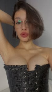 karollovea new photos Pic