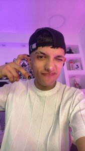 Molly_Radley kullanıcısının Me 🥰 albümü -  4 fotoğraf