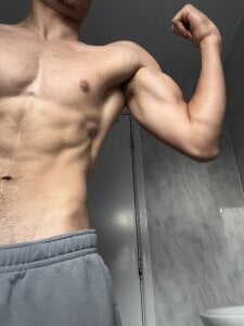 adgymwear1 Public Pic 9