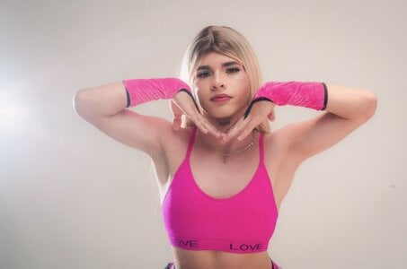 ValerySalasar Public Pic 3