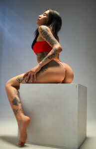 eviegothel_🔥Jeans & Desire🔥 Bild 3