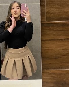 cheryl_cc Mirror pics✨ Pic