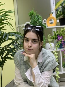 AiarsHlynd Public Pic 4