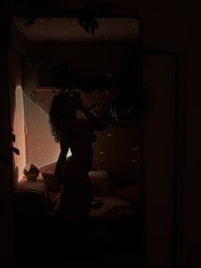 SugarTroubl33のDark Sin 🖤の 3枚の写真