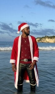 Drake_Nassir4 CHRISTMAS 🎄 Pic 2