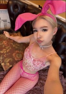 KissAurora_ Public Pic 2