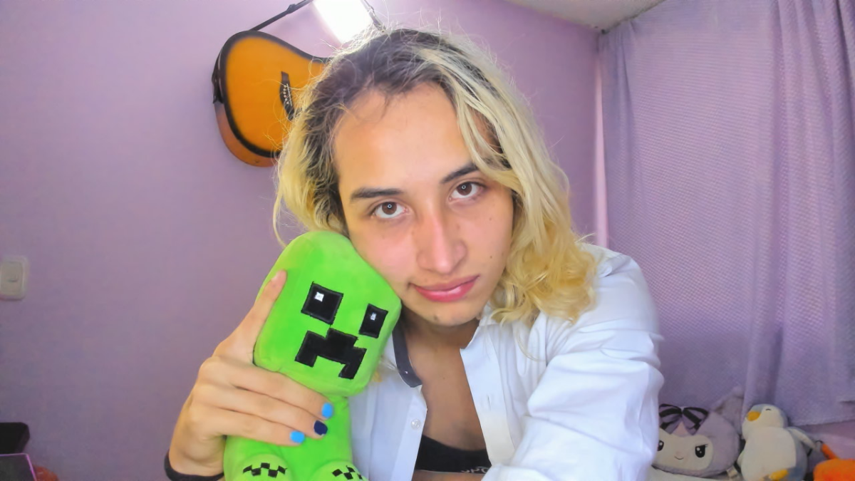 Elis-Darling Trending Pic 7184