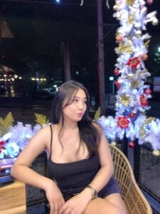 YourHotBambie sexy Pic