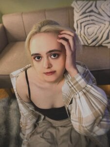 Bambi_Bloom Public Kuva 3